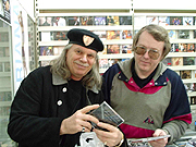  Владимир Пресняков (ст.) с другом Сергеем Бурлаковым, продавцом и музыкантом