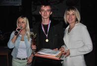 Награждение Дмитрия Осипова, абсолютного победителя 2-го открытого фестиваля 'Автозвук 'ТOP non STOP''