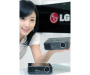 LG HS102G