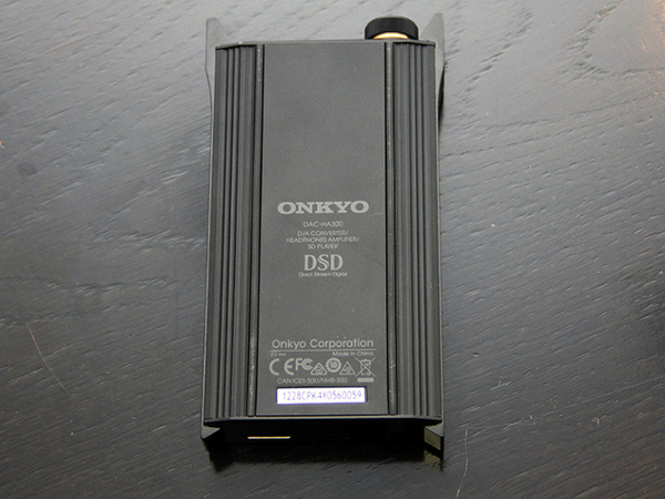    Onkyo DAC-HA300