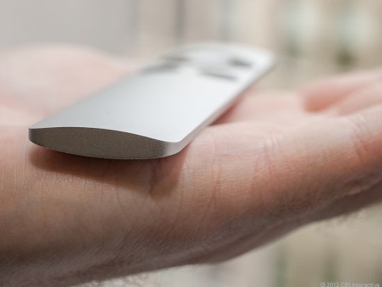 Пульт ДУ от Apple TV