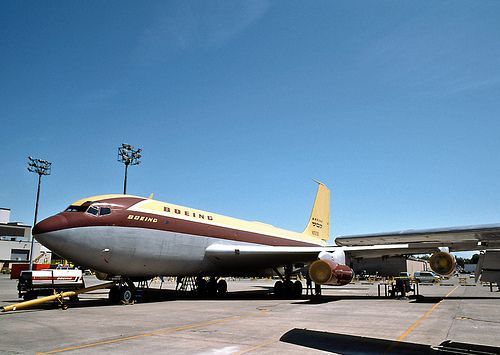 Boeing 707