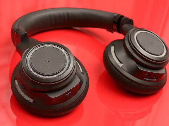  Plantronics BackBeat PRO