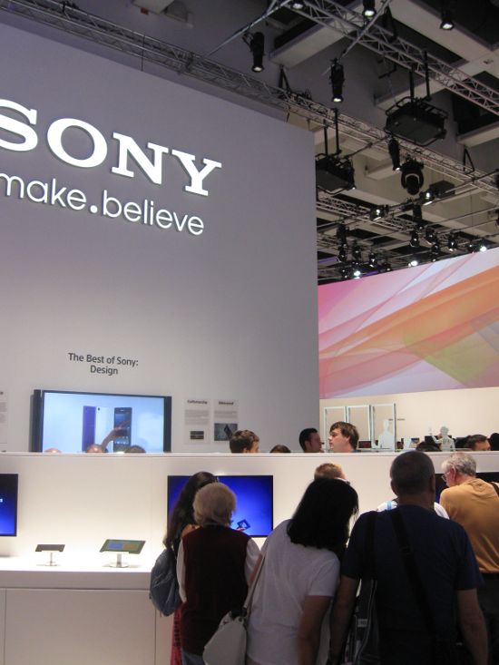   Sony    IFA 2013