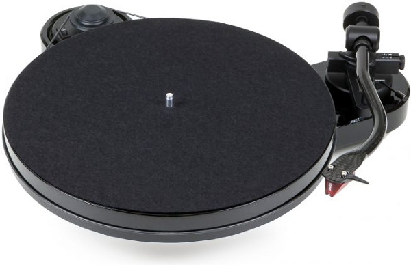 Проигрыватель винила  Pro-Ject RPM-1