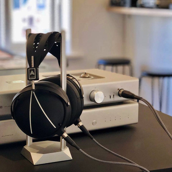  AUDEZE  SCHIIT AUDIO  