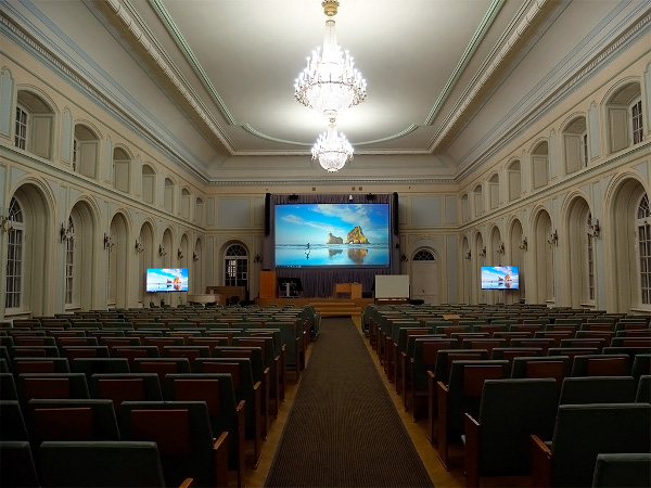 Ascreen оборудовала конференц-залы СПбГУ по последнему слову техники 