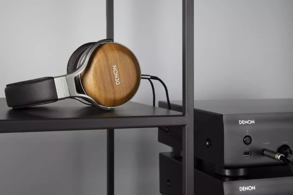  Denon AH-D9200