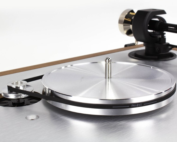  Pro-Ject The Classic Evo