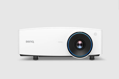    BenQ LU935 