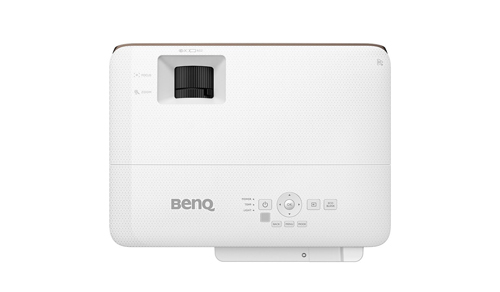 Проектор BenQ W1800 для домашнего кинотеатра: 4К разрешение и точная цветопередача