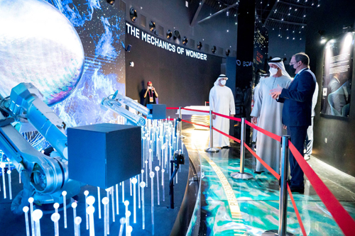 Christie 3DLP проекторы расцвечивают инсталляцию «Механика Чуда» в российском павильоне на Expo 2020 в Дубае 