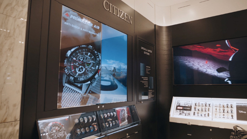       Citizen Watch    LG Transparent OLED